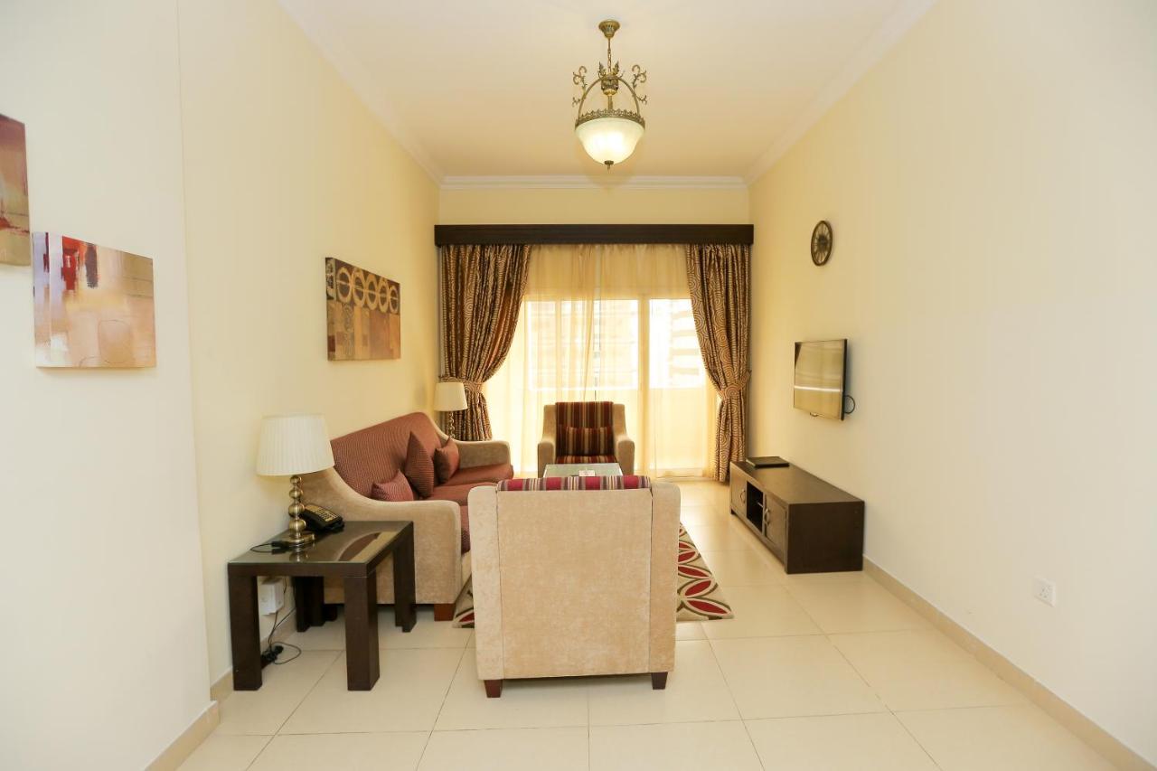 Ivory Grand Hotel Apartments Dubai Bagian luar foto