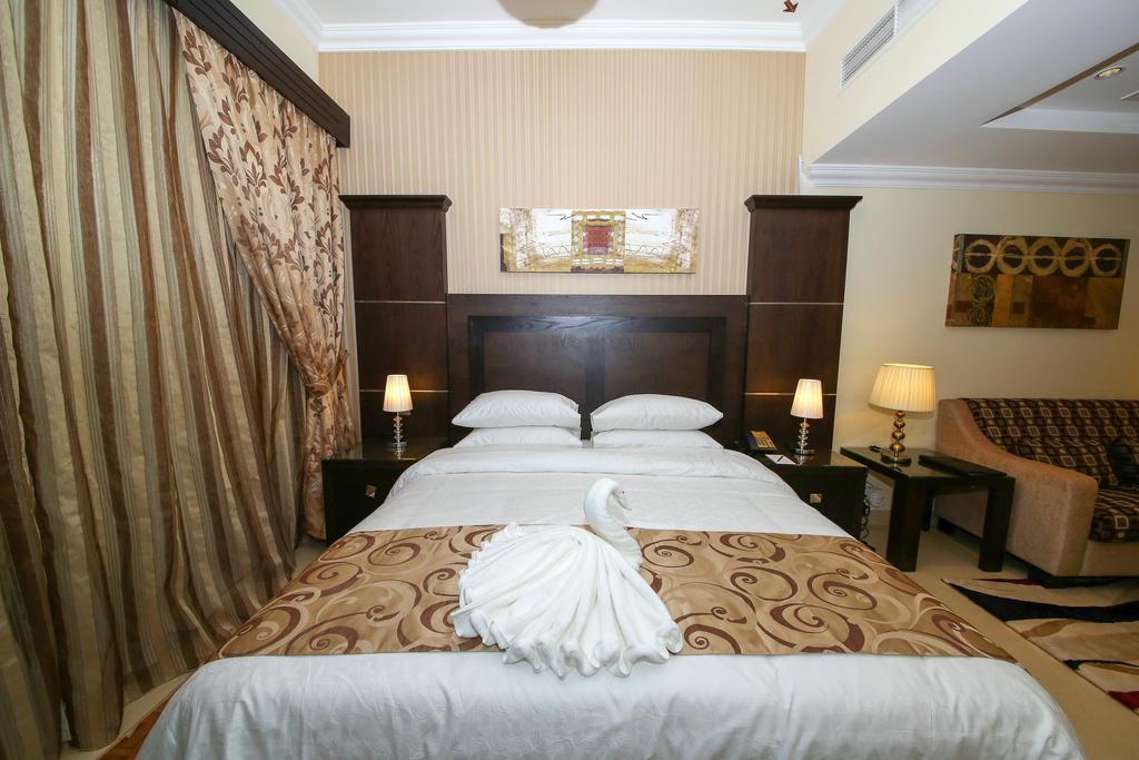 Ivory Grand Hotel Apartments Dubai Bagian luar foto