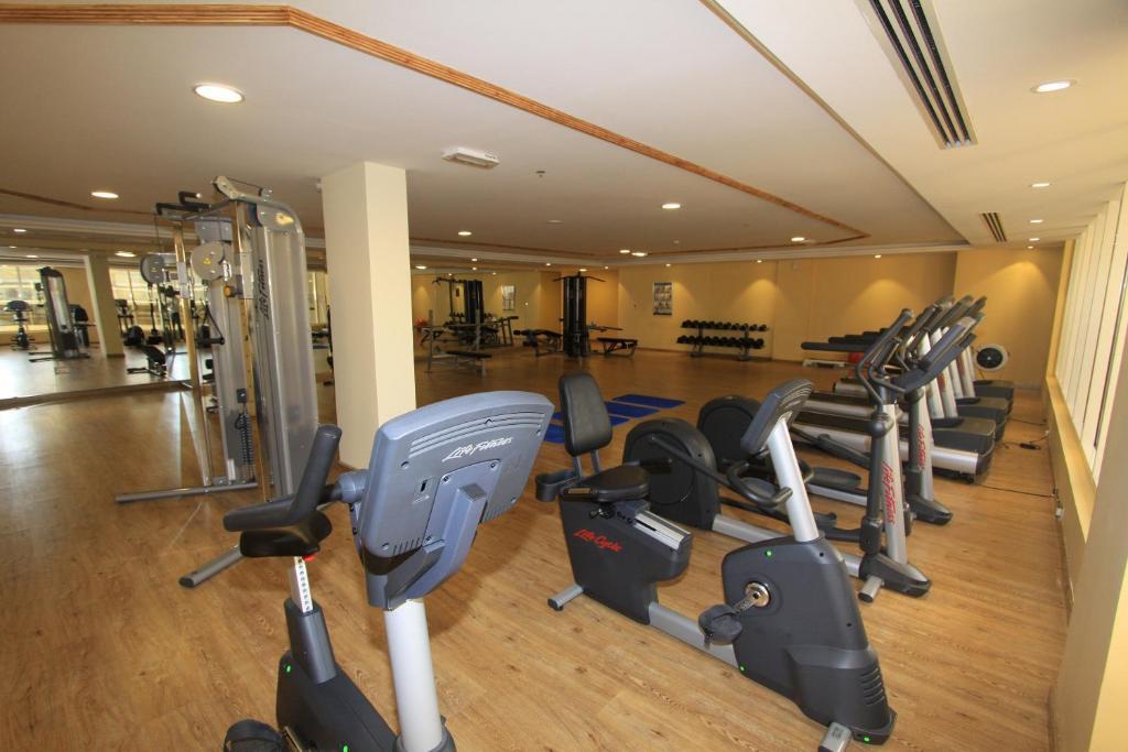 Ivory Grand Hotel Apartments Dubai Bagian luar foto